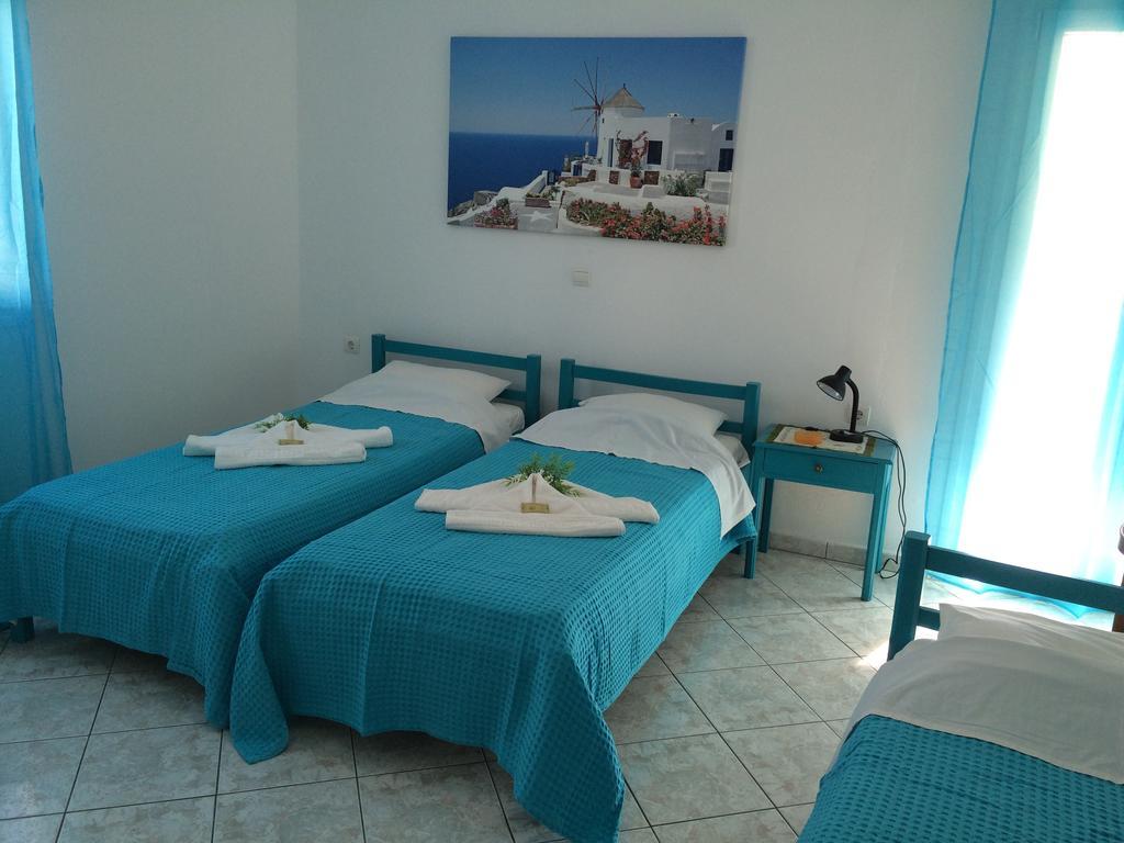 Paros Rooms Dora Kamer foto