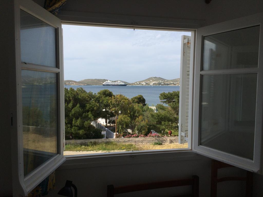 Paros Rooms Dora Kamer foto